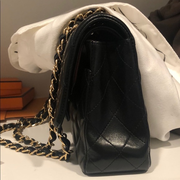 Chanel classic flap lamb skin gold hardware - Picture 11 of 11